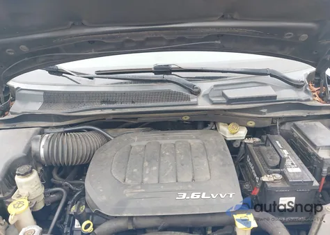 2013 Chrysler Town & Country Touring from USA, damaged, VIN 2C4RC1BG2DR705425